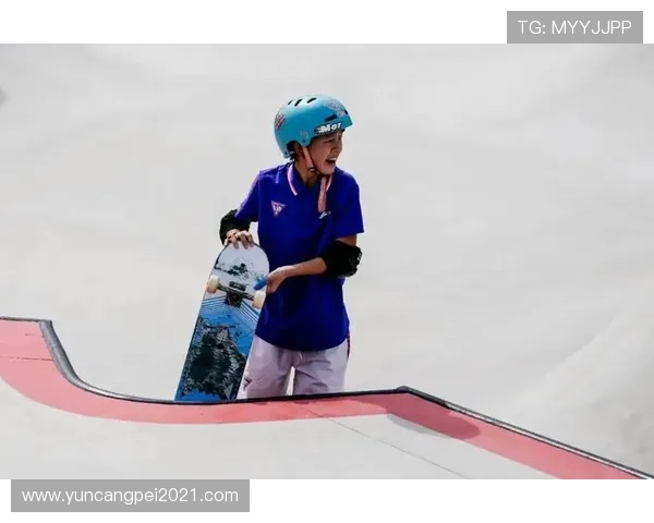 南京飞盘队在世界滑板锦标赛中以73分稳居积分榜首位