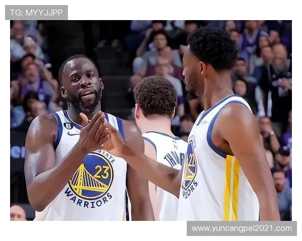 勇士队在主场以122比103战胜国王队展现强大实力和团队默契 勇士队在主场以122比103战胜国王队展现强大实力和团队默契