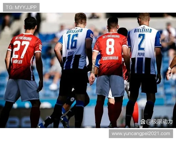 哈德斯菲尔德主场迎战阿森纳争夺英超宝贵积分的激烈对决