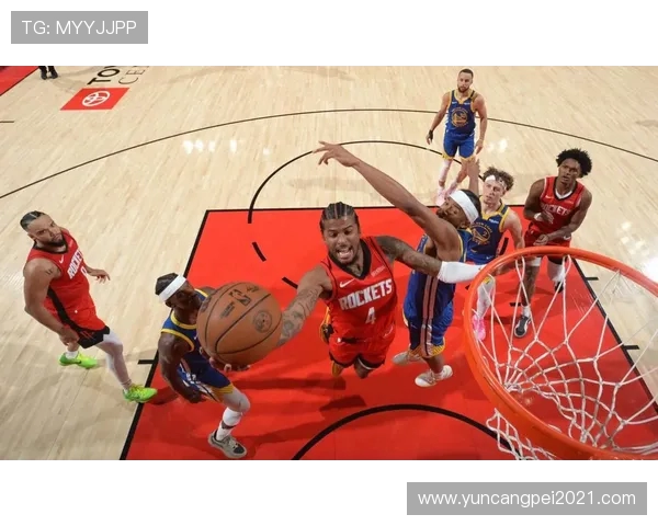 尼克斯与火箭2017年精彩对决回顾及赛季表现分析